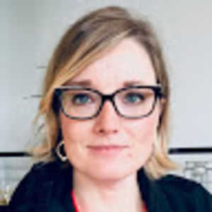 Meet your Posher, Caroline